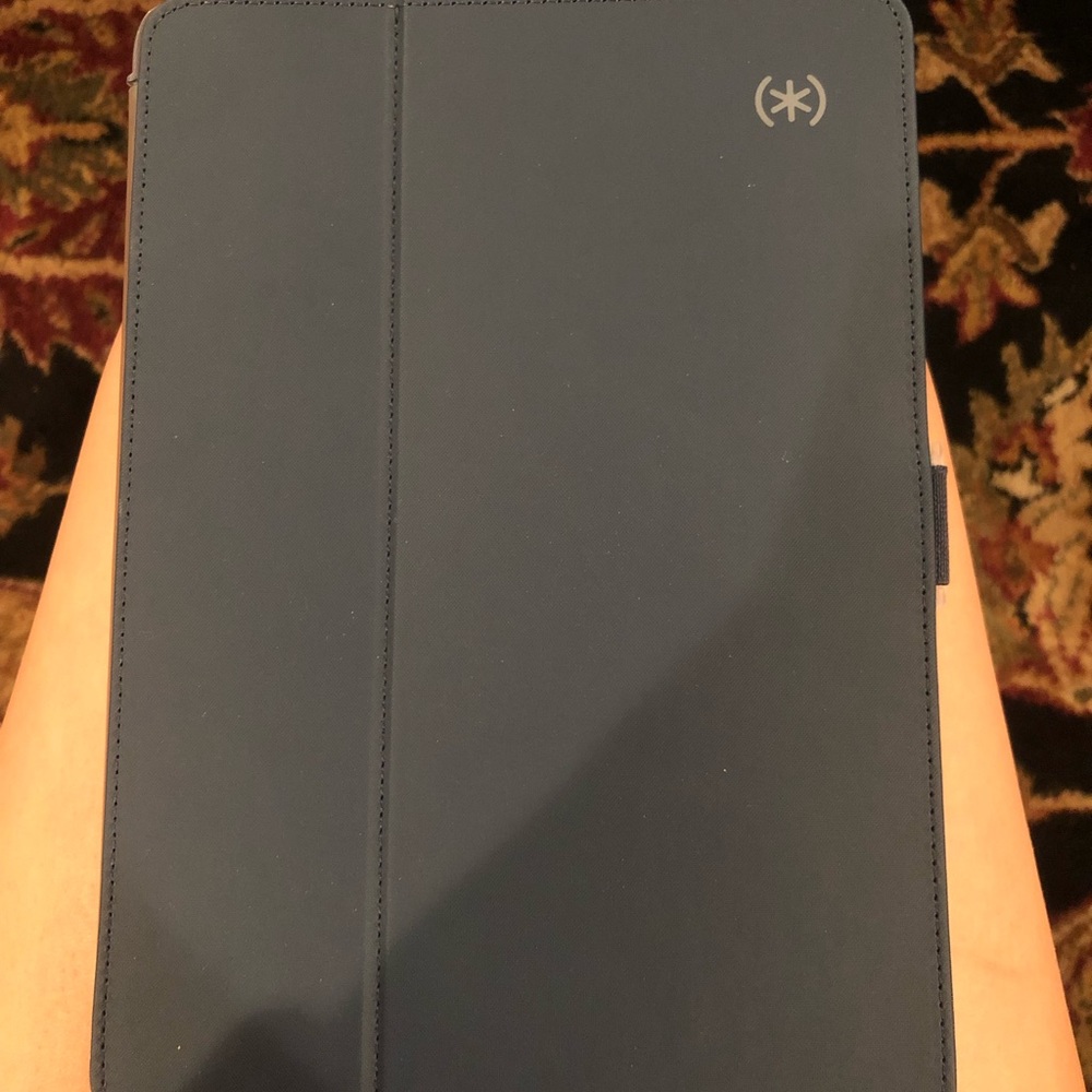 Speck IPad Case (9.7 in)